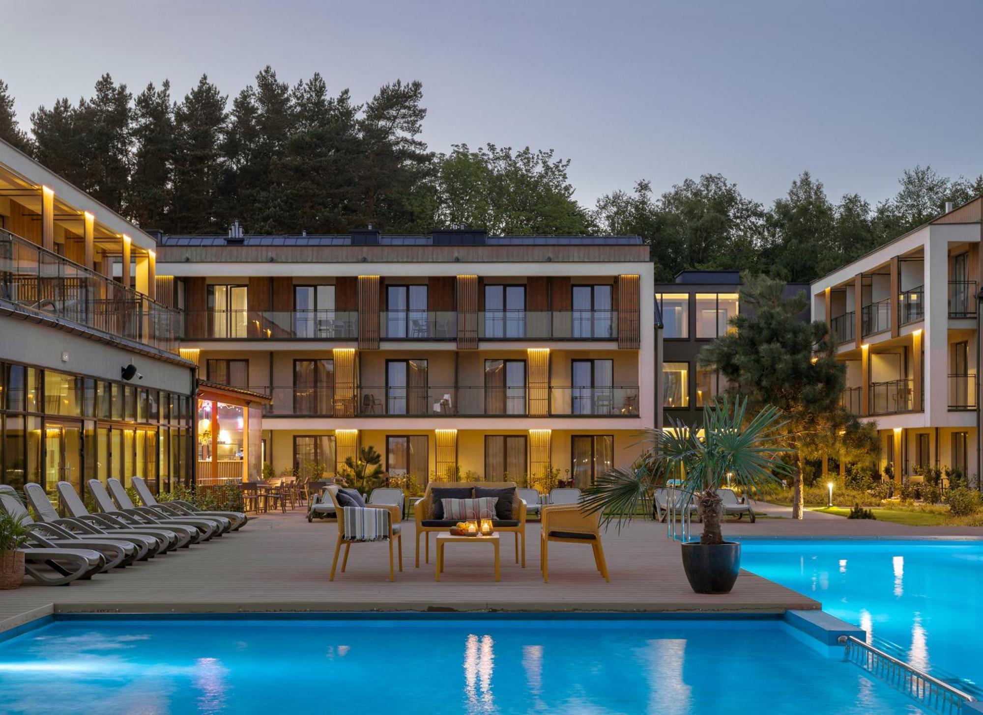 Hotel Saltic Resort & Spa Grzybowo โควอบเซก ภายนอก รูปภาพ